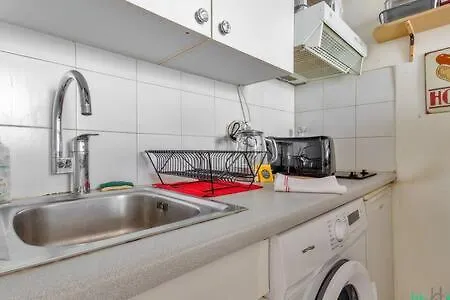 Faubourg Du Temple 2 - Ci - Pleasant, Light-filled Parisian - 2p Paris